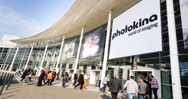 custom exhibition stand builder for photokina 2018 cologne
